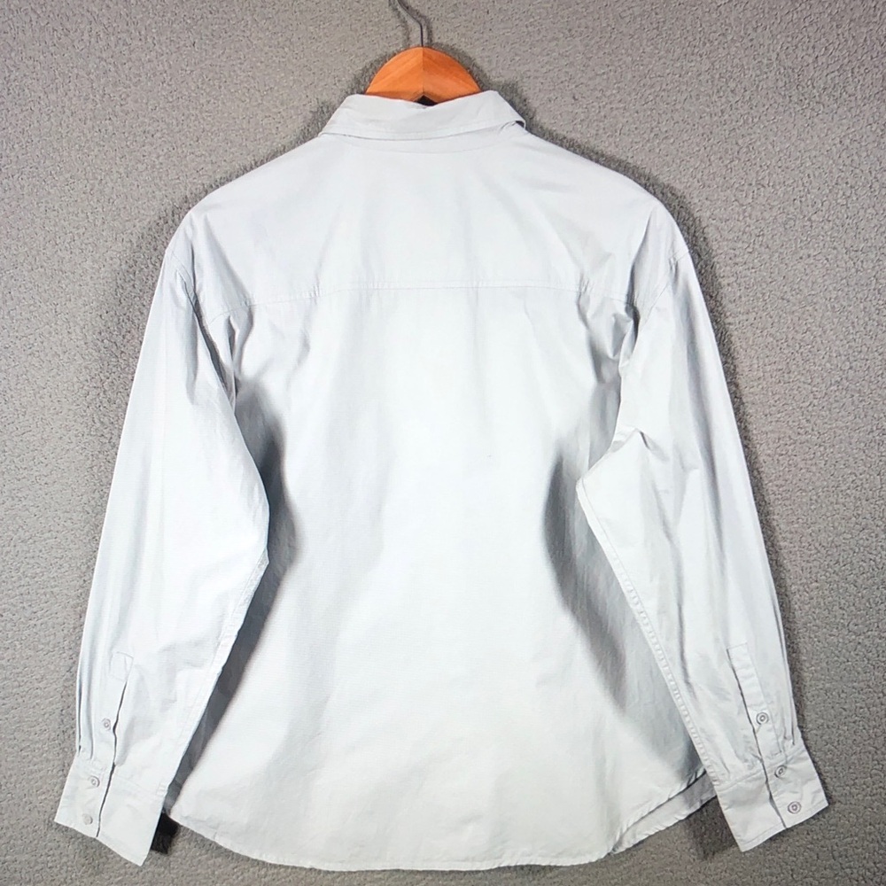 Julia Amory Classic Light Blue Long Sleeve Button-Up Shirt - Picture 3 of 10